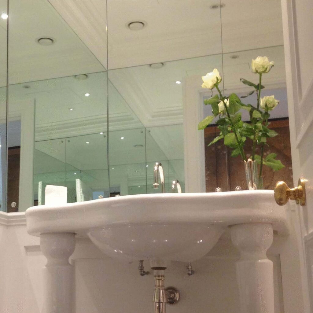 Townhouse renovation St James Park London